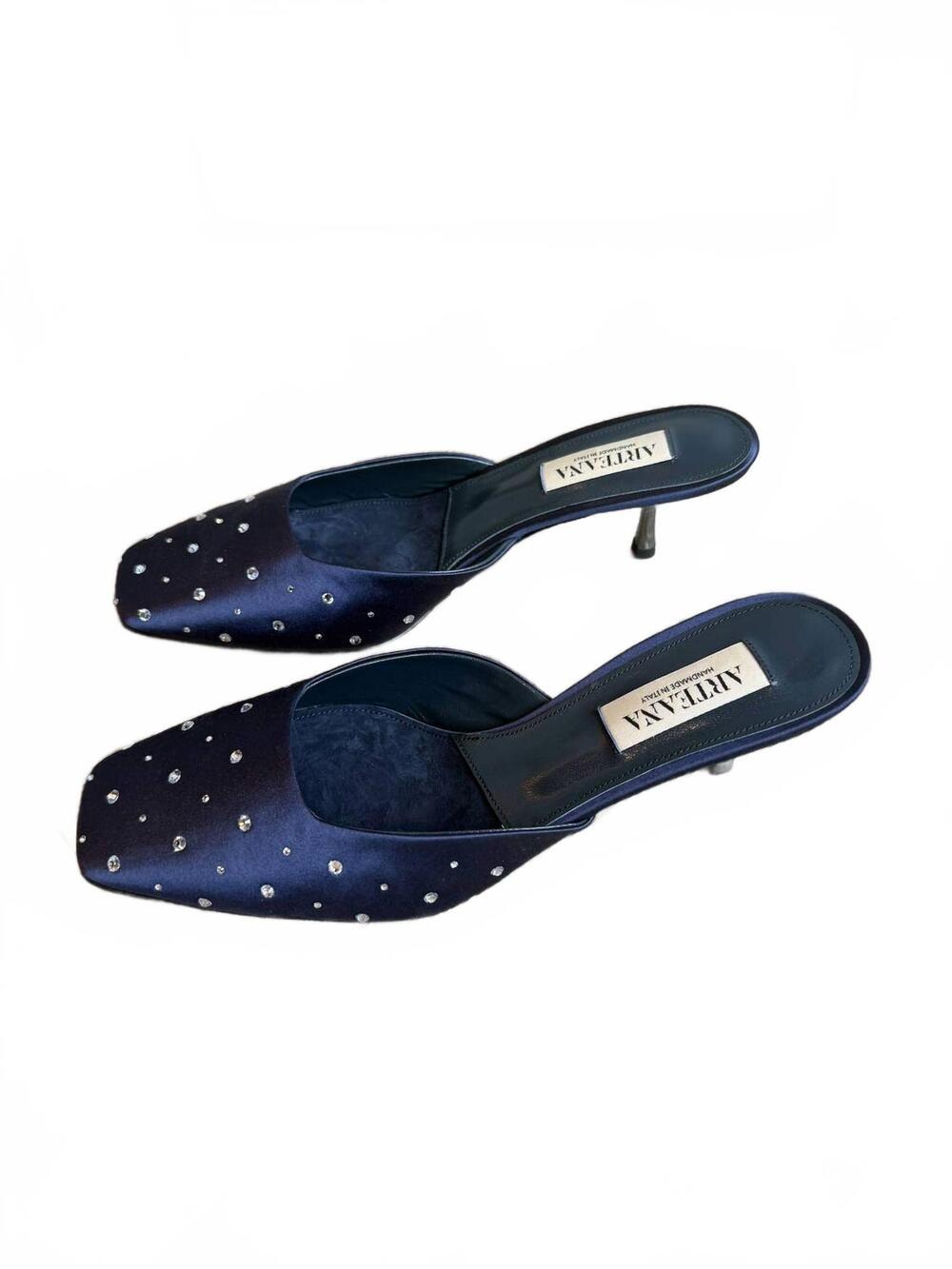 NEW ARTEANA women's sanremo 50 satin heels in navy